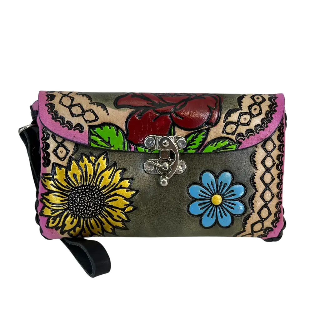 MUÑEQUERA VAQUETA CINCELADA 