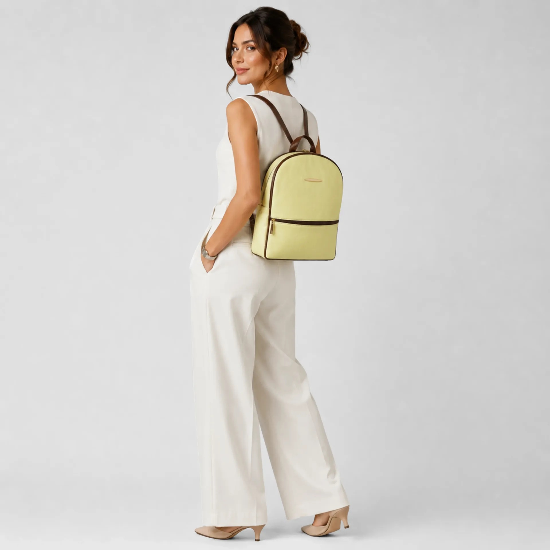 [B2MELAMAPA] MOCHILA MEDIANA PIEL  (LISO AMARILLO PASTEL)